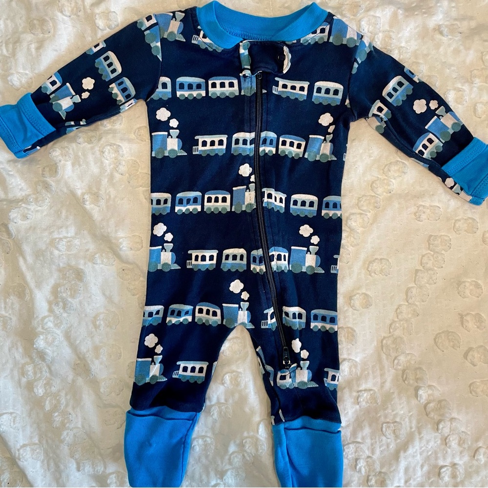 M+A organic One-Piece Baby Pajamas / Blue Trains/ Newborn